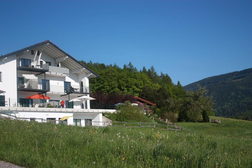 Ferienwohnungen Neukirchen Neukirchen am Teisenberg エクステリア 写真